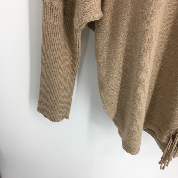 MARBLE BeigeFauxWrapFrontDolmanSleeve SweaterLarge - Picture 6 of 7